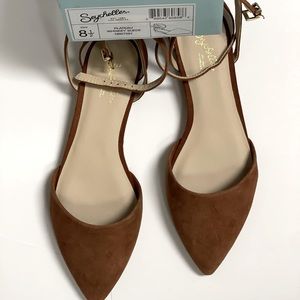 Seychelles Plateau Flats in Whiskey Suede